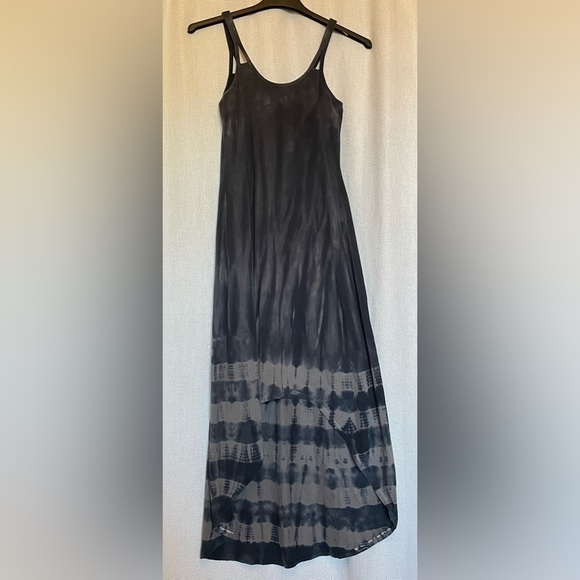 Athleta Dresses & Skirts - Athleta Seabreeze black dress